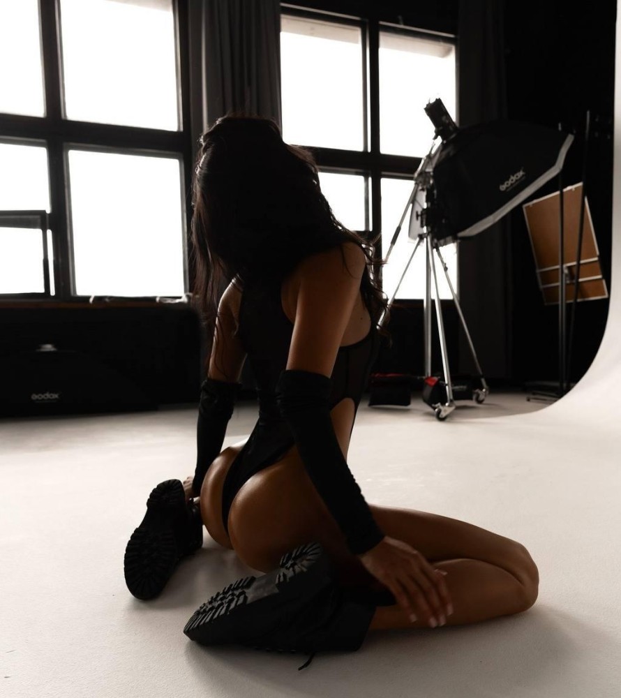 Индивидуалка Наргиза фото № 2 в городе Павло-Федоровка